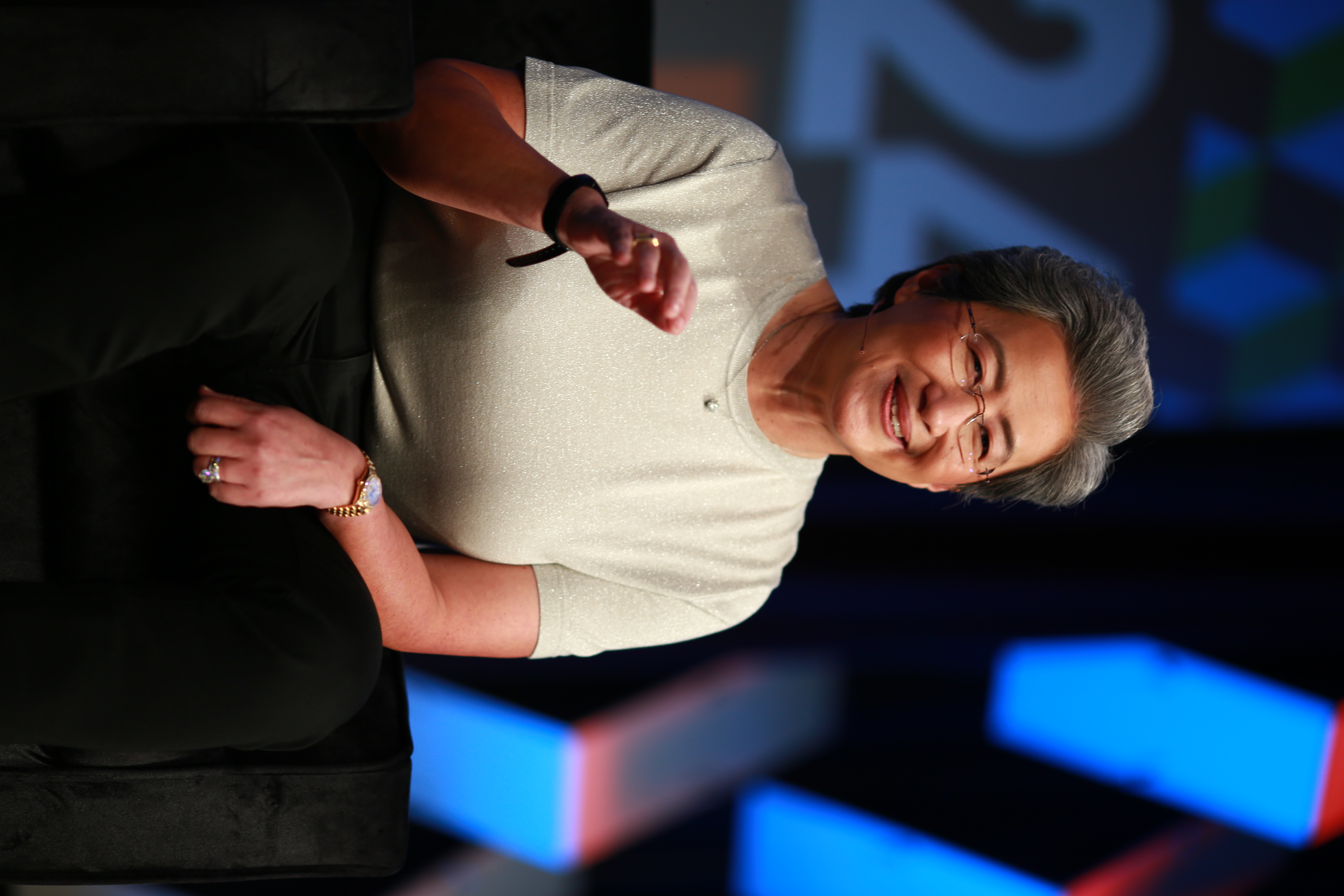 AMD zainwestuje do 5 miliardów dolarów w Anthropic w zamian za wieloletni kontrakt na chipy
