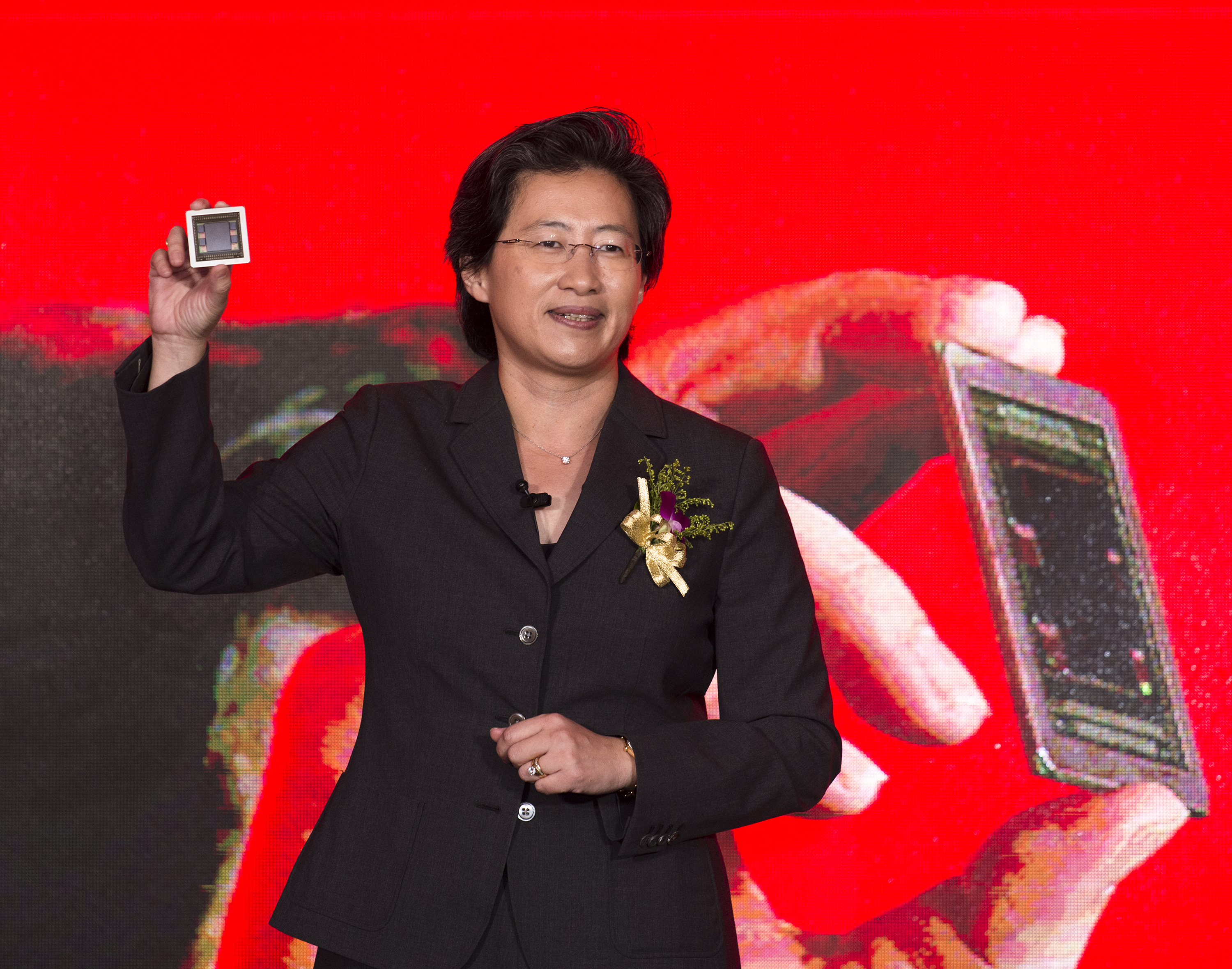 AMD startuje z układami Instinct MI400 i rackiem Helios, rzuca wyzwanie Nvidii