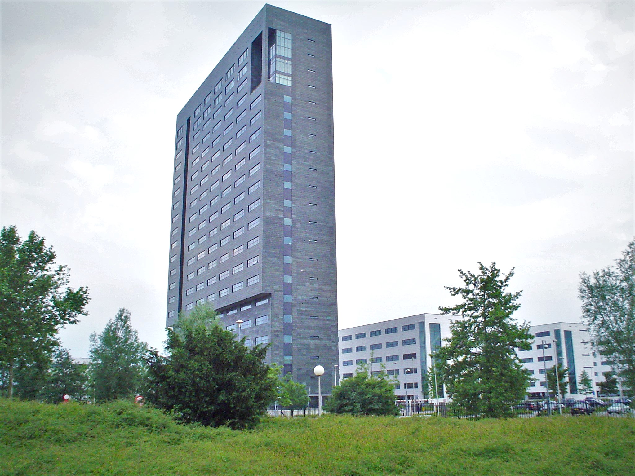 ASML drugi raz w tym roku podnosi prognozy sprzedaży na 2026 rok