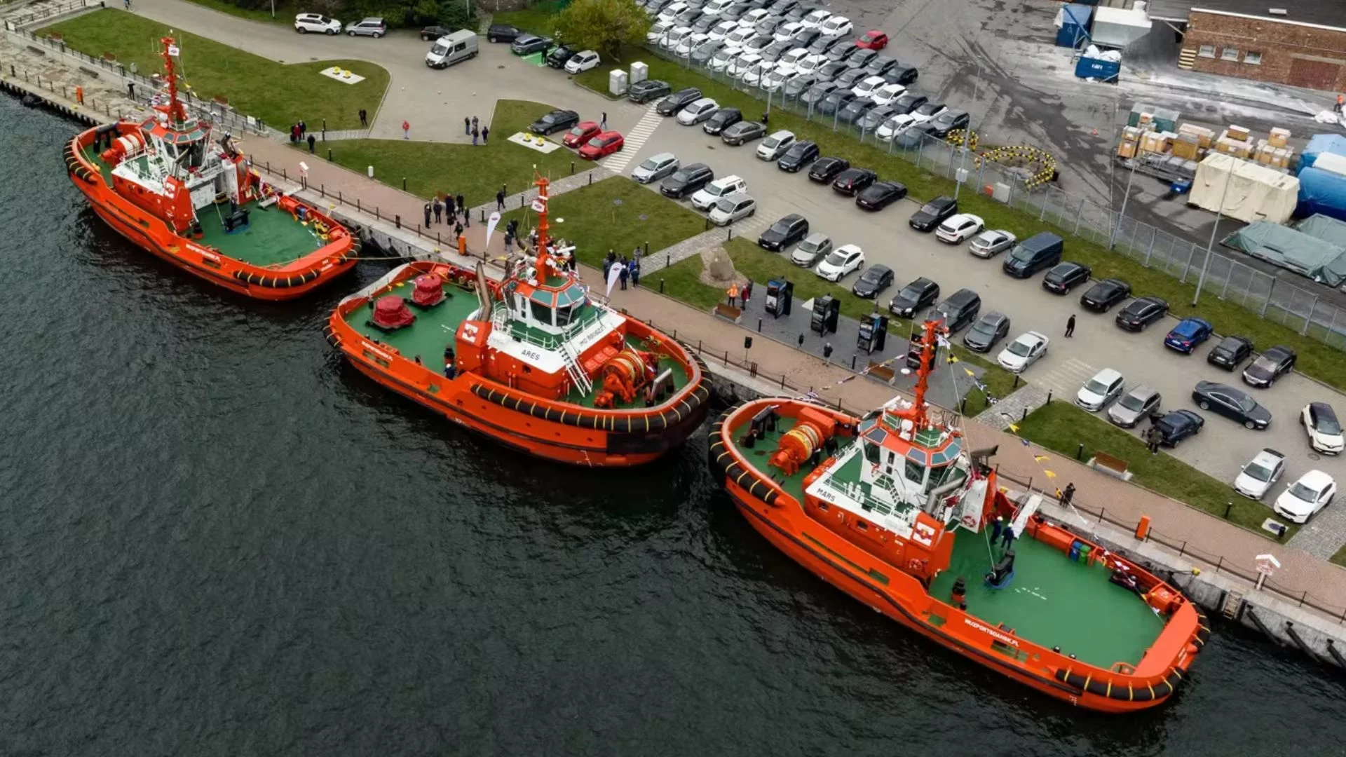 Damen Shipyards Rolls Out AI Assistant Joule to Cut Engineers' Paperwork in Gdańsk
