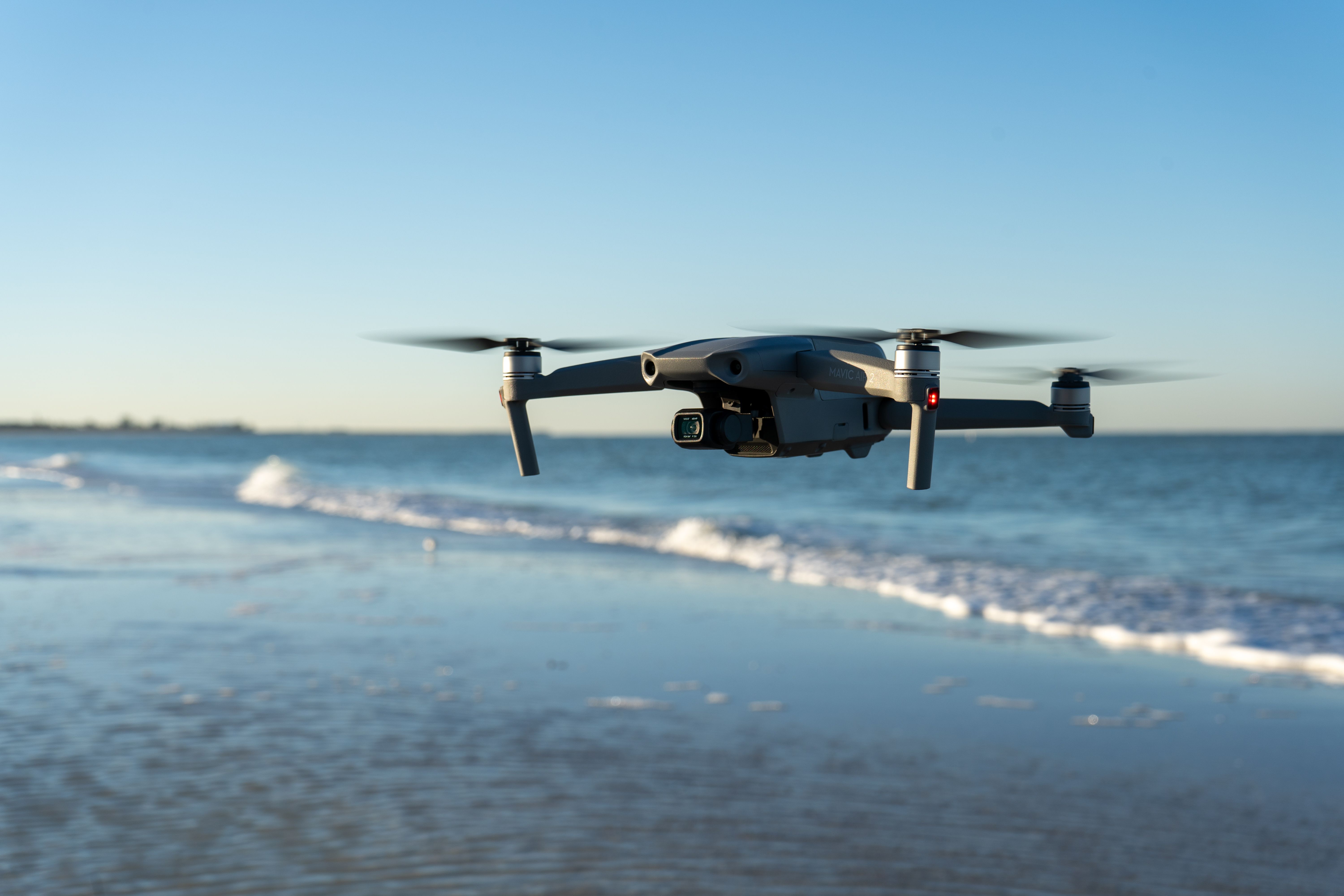 Dron z AI wykrywa niewybuchy pod wodą ze 100-procentową skutecznością