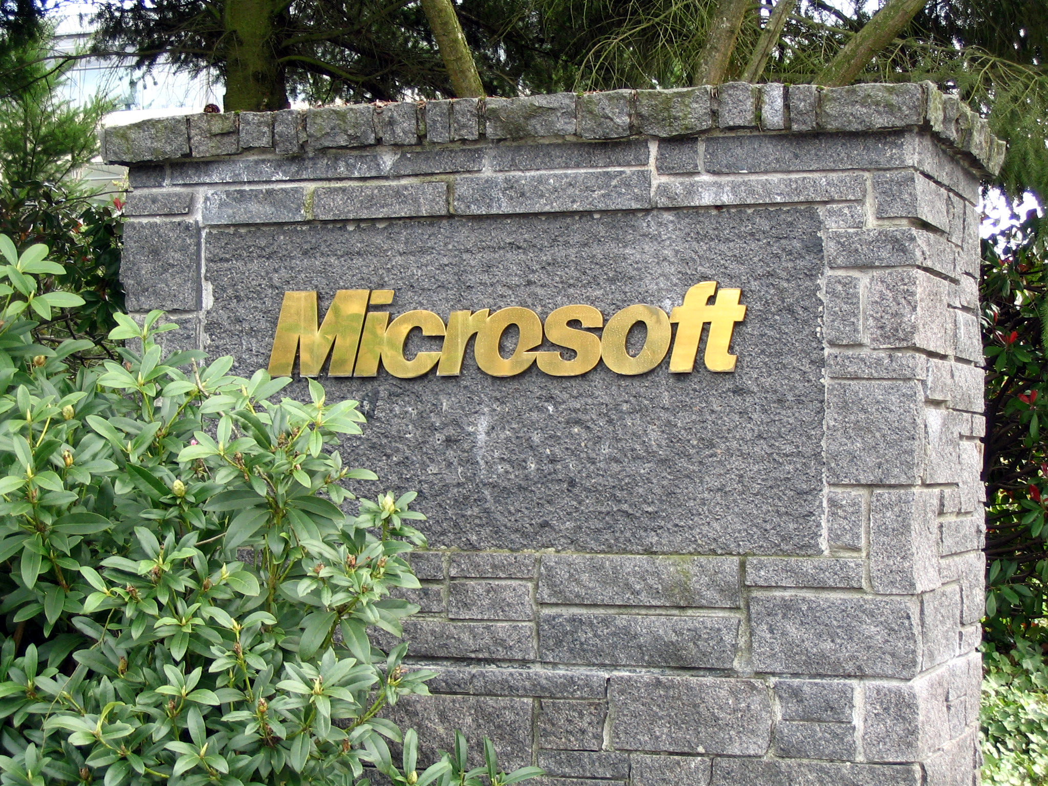 Microsoft zwalnia 4800 osób, Xbox traci jedną piątą zespołu