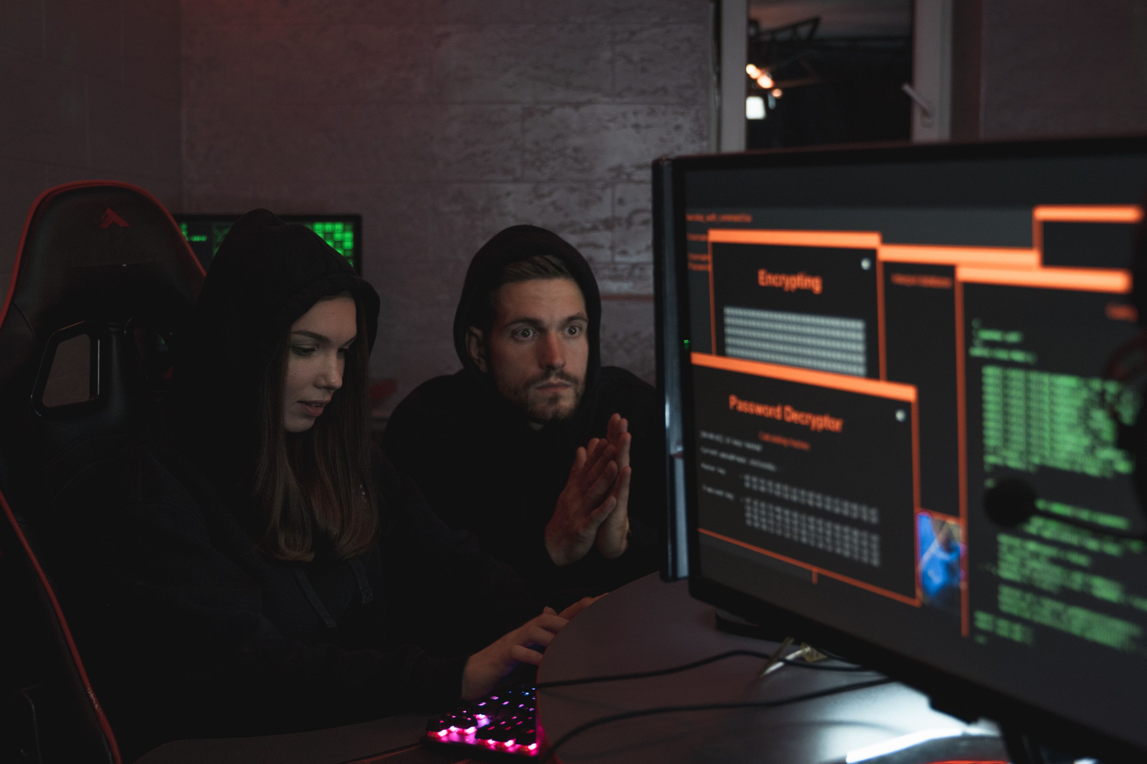 Sektor rządowy w Polsce notuje rekordową liczbę cyberataków, ponad 3100 tygodniowo