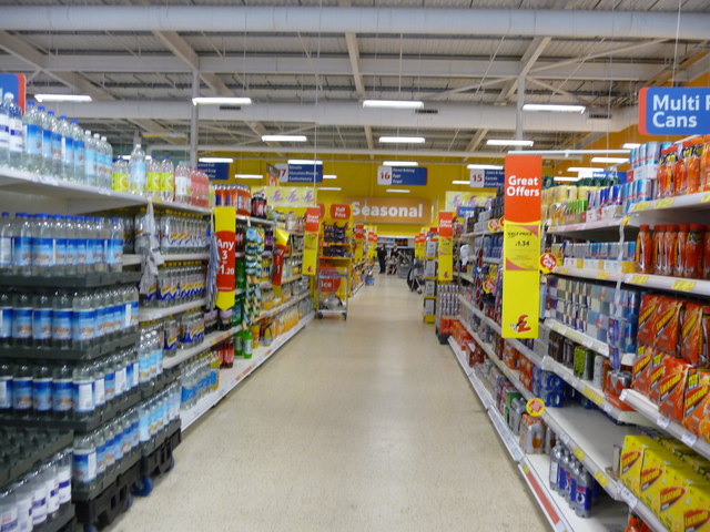 Tesco testuje w sklepach roboty Tally, które wykrywają dziesięć razy więcej braków na półkach niż ludzie