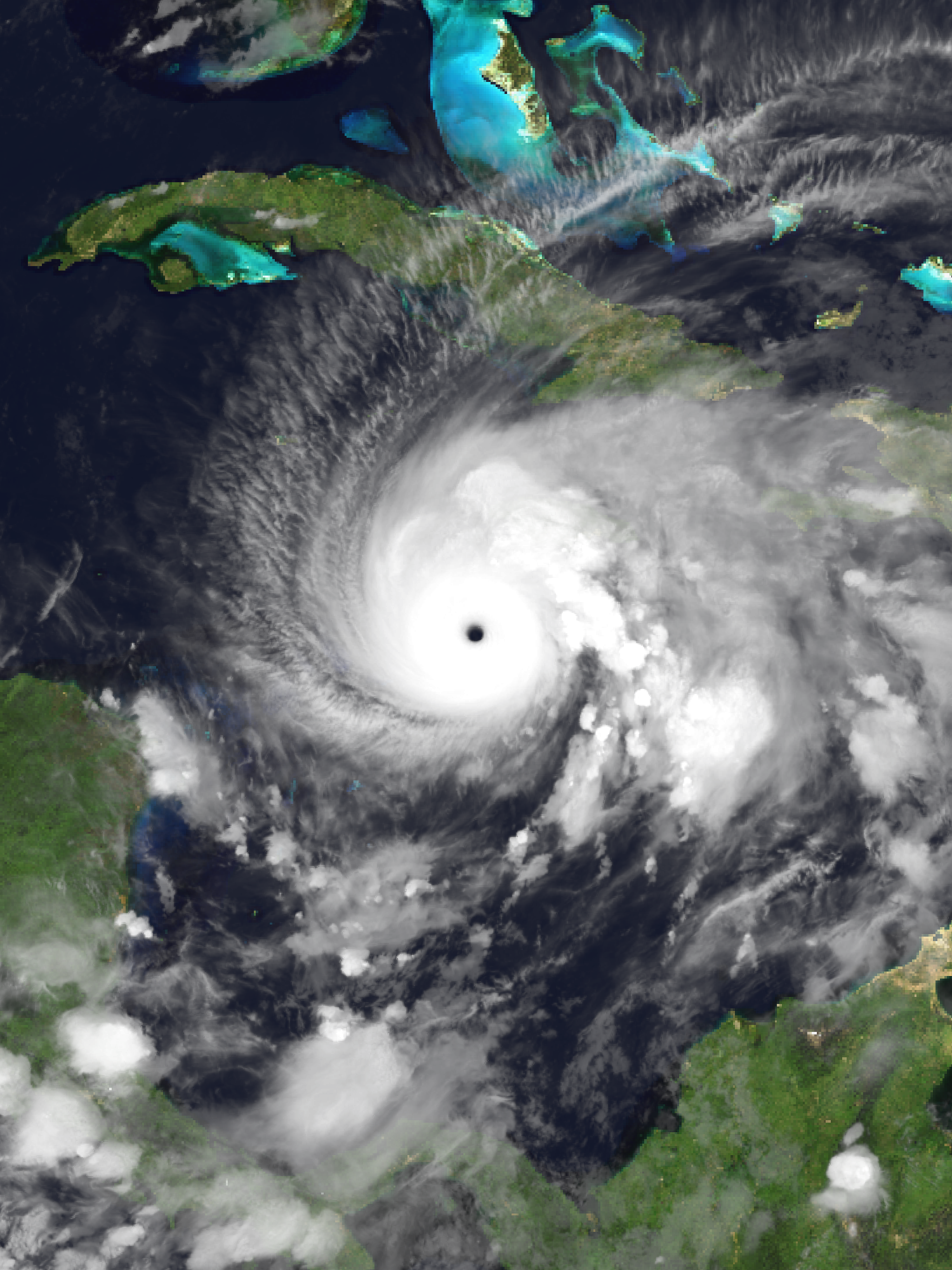 Model WeatherNext Google DeepMind przewiduje huragany dzień wcześniej niż tradycyjne prognozy